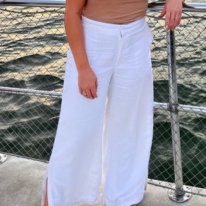 White linen abercrombie pants